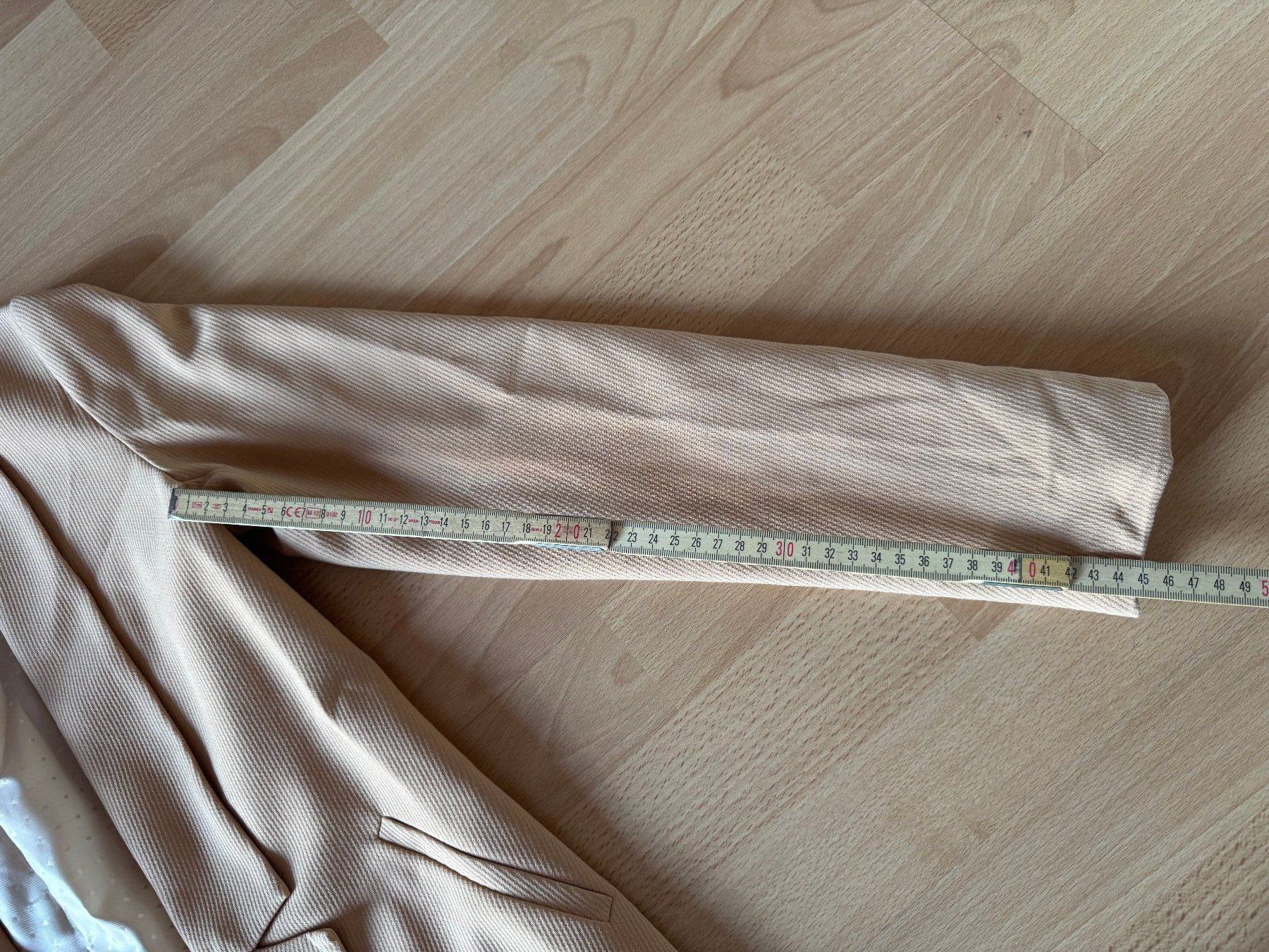 Sisley Giacche: SISLEY Blazer braun/Beige Gr. 38 – Usato da Fribourg venduto da tschjoly 6
