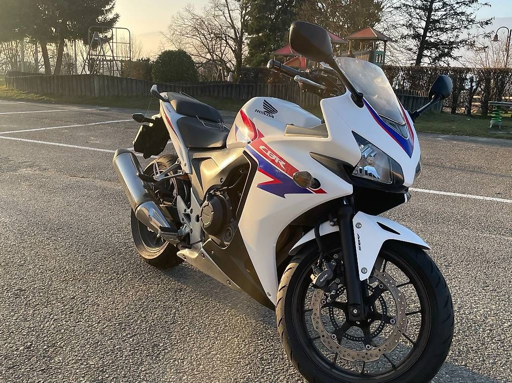 Strada: HONDA CBR 500 RA - AB MFK !! – Usato da Prez-vers-Siviriez venduto da isa_9lky