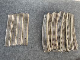 Lot de 31 rails VB anciens H0 – Made in France années 1950