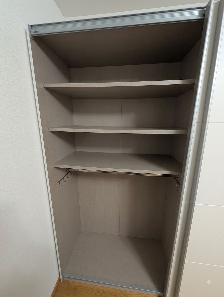 Armadietti a specchio: Spiegelschrank – Usato da Bülach venduto da unl_b5xh 1