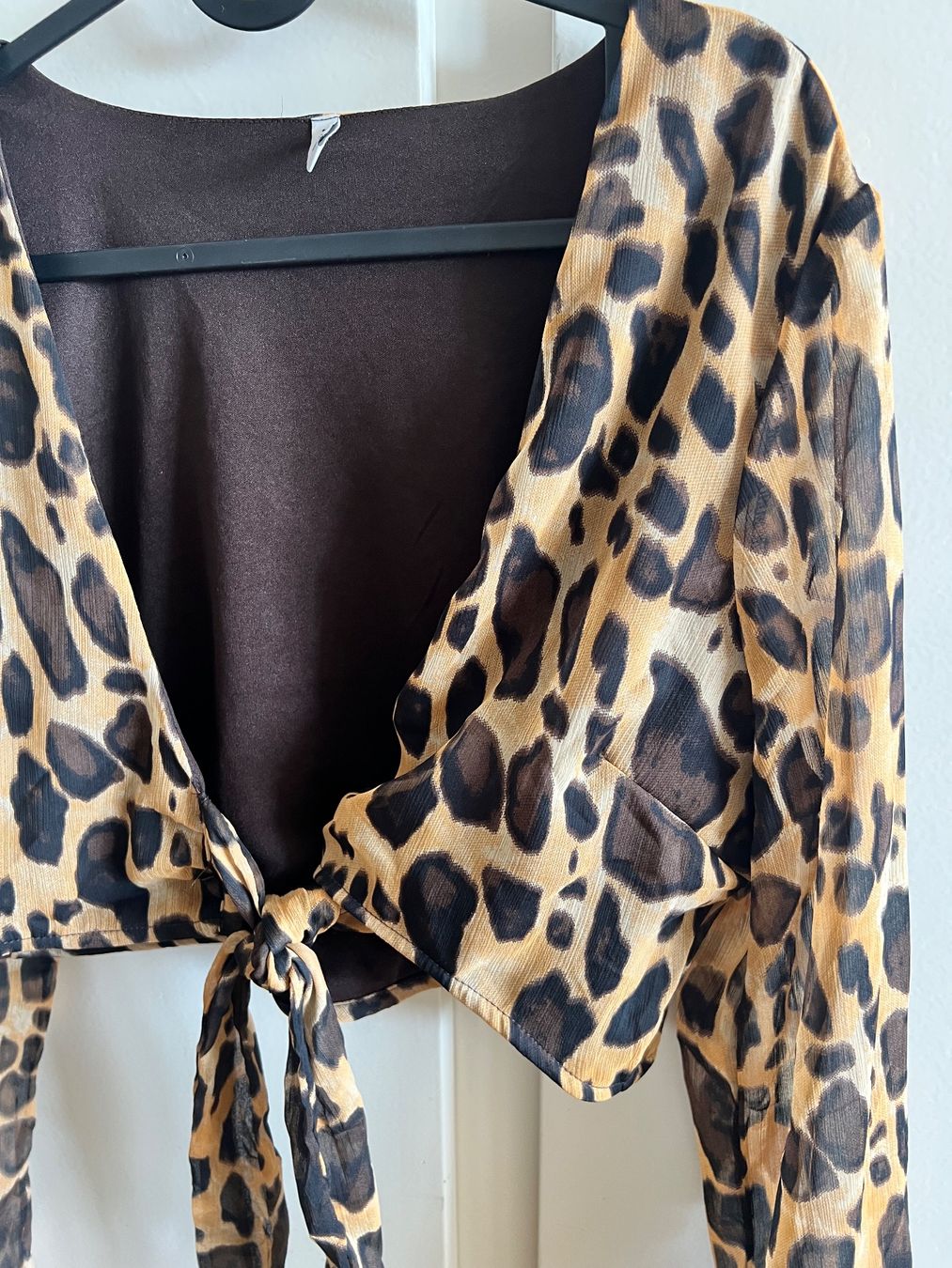 Stradivarius Blusen: Only tie front Crop Top / Bluse / Grösse L / XL – Neu (gemäss Beschreibung) aus Effretikon von YaMn 3