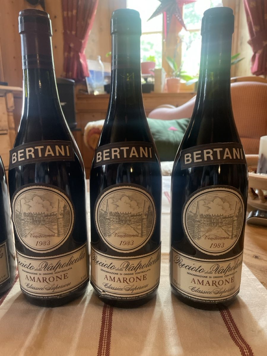 Amarone Vino: Bertani Amarone 1981/ 1983 – Nuovo (secondo la descrizione) da Sta. Maria V. M. venduto da perpeline 2
