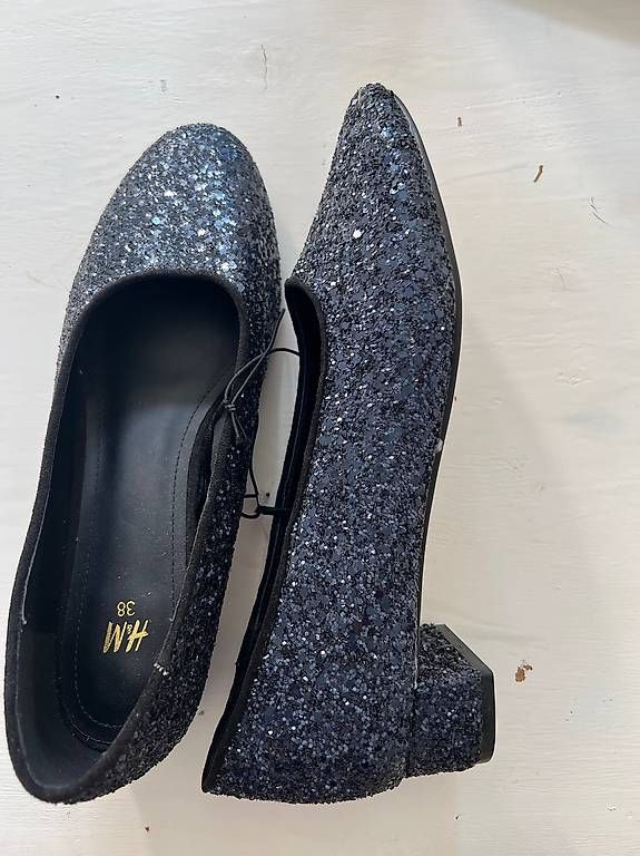 Scarpe da donna: Glitzerschuhe blau 38 – Usato da Basel venduto da Princeton-seller