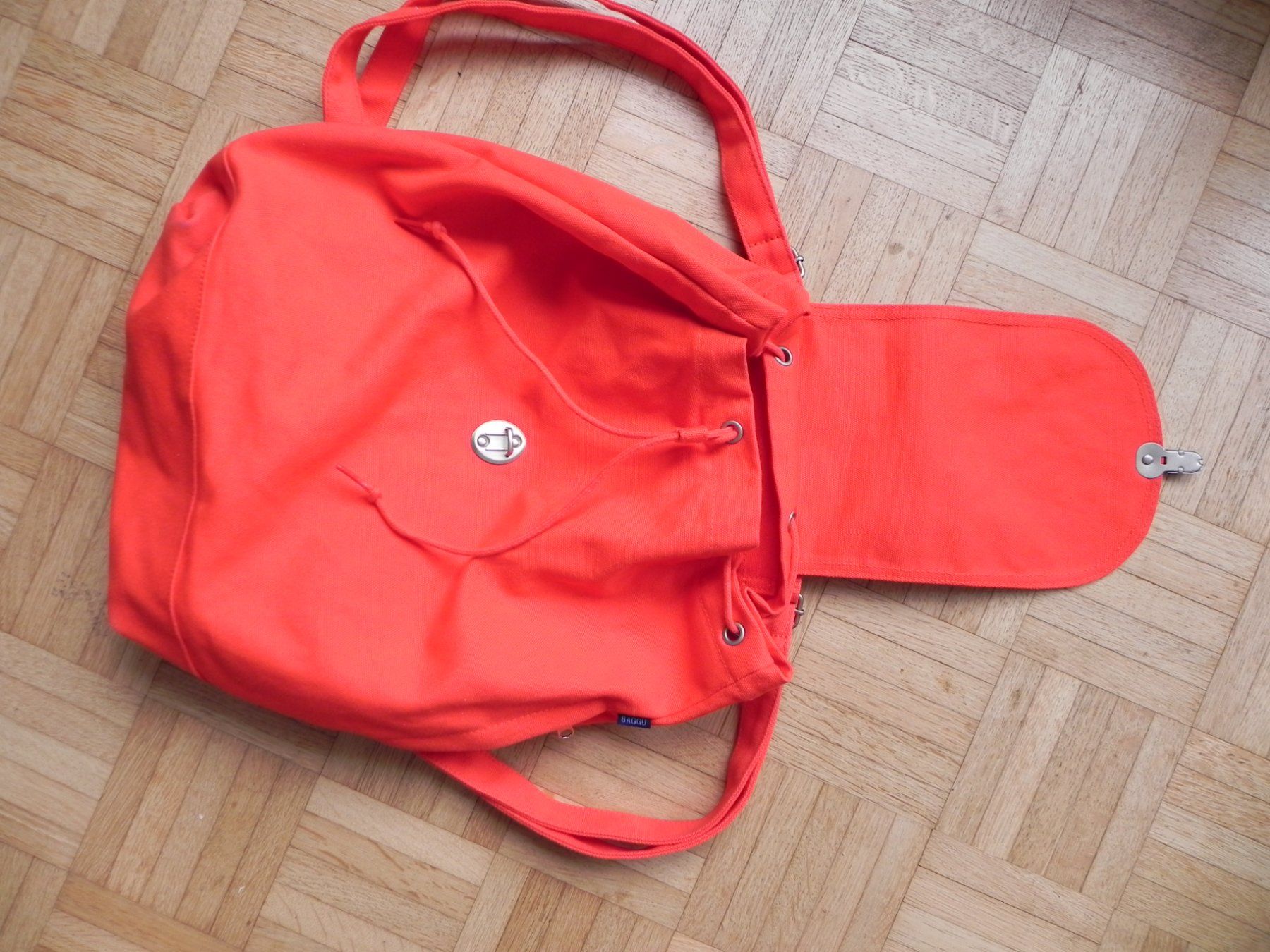 Baggu Zaini: Rucksack Baggu rot – Usato da Stallikon venduto da pcerny16 3