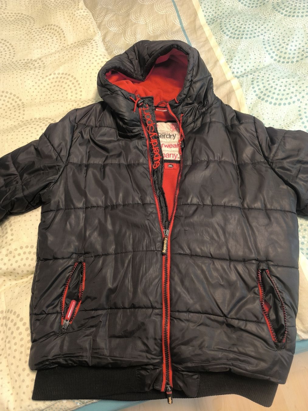 Vestes: Steppjacke Superdry schwarz 2XL  – D'occasion à Euthal par Brzie
