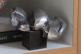 Pierre Oulevay - Signierte Kleinskulptur