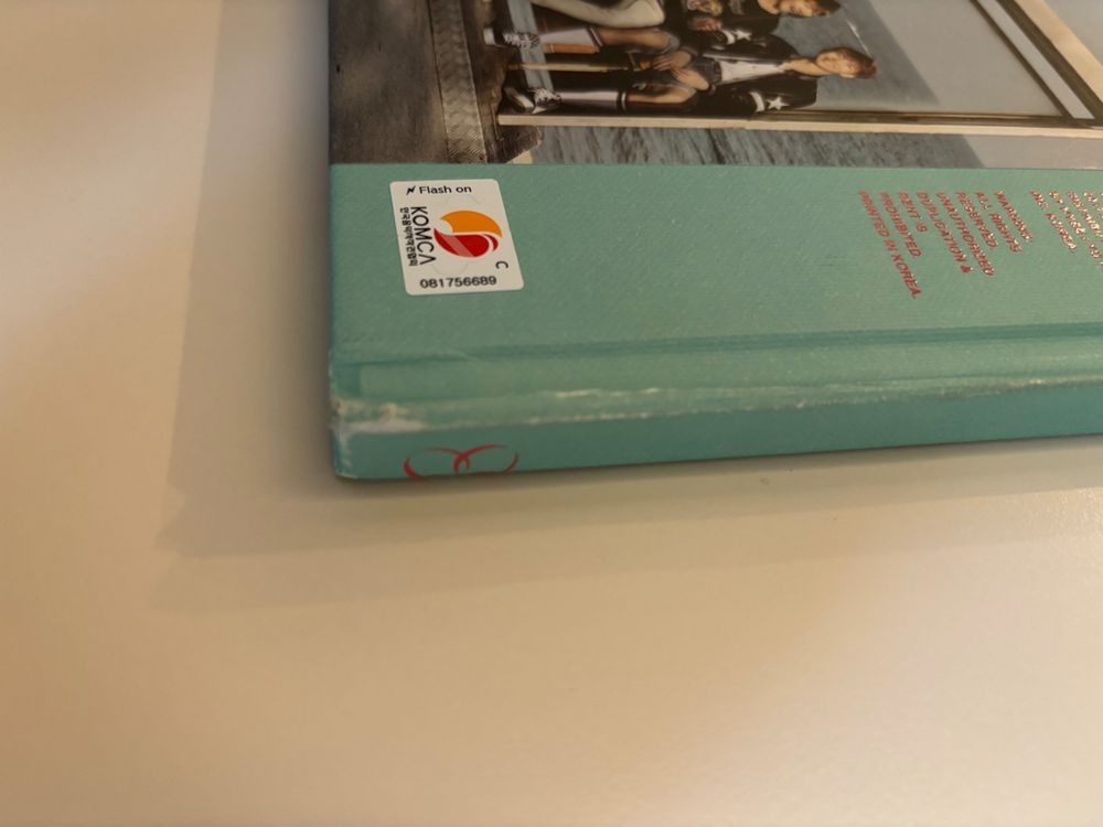 Alben: BTS album pack + photocard gift pack – Gebraucht aus Nyon von man_8pzr 4