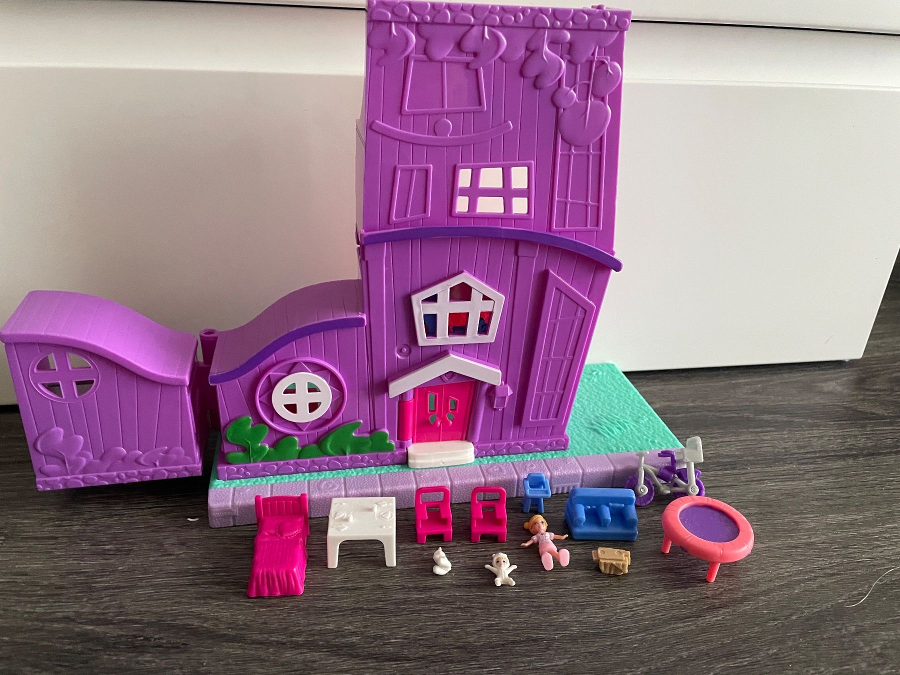 Polly Pocket Spielzeuge: Polly Poket Pollyville – Gebraucht aus La Plaine von Biliblue