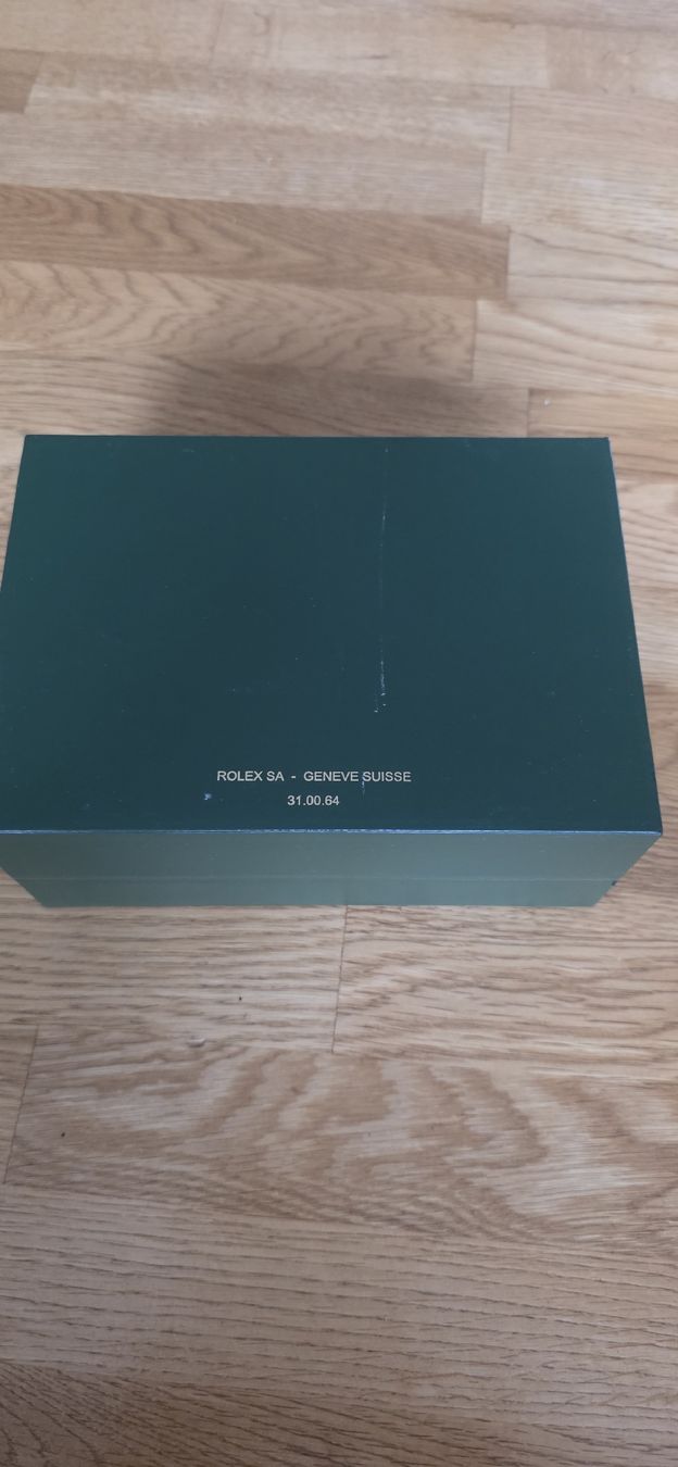 Rolex Uhren: Rolex Ecrin/Box Medium 31.00.64 – Gebraucht aus Neuchâtel von mywatch4u 2