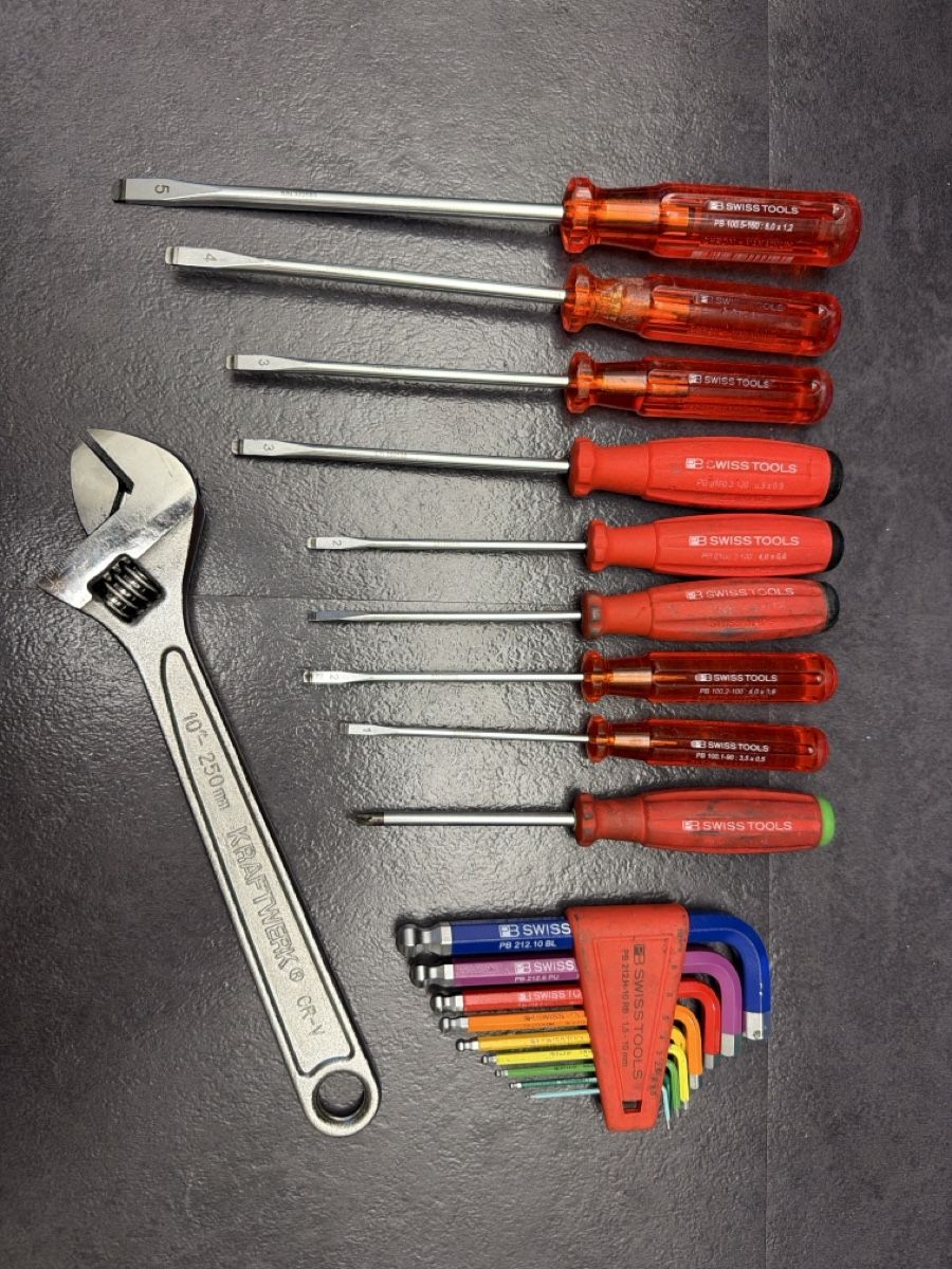 PB Swiss Tools Tutti gli attrezzi: Schraubendreher und Inbus Set – Usato da Basel venduto da LESAB1977