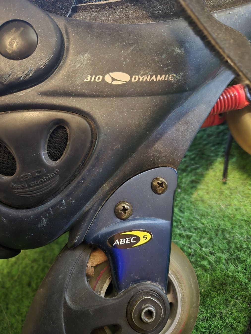 Inline-Skating & Rollschuhe: Rollerblade Inline Skates Grösse 42.5 -  Gebraucht – Gebraucht aus Egolzwil von Regle8 4