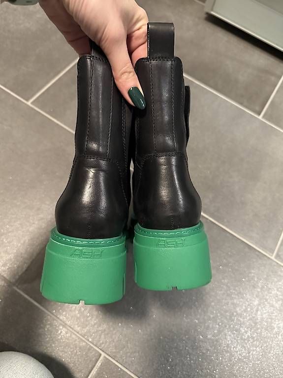 Damenschuhe: Stiefel von Ash in Gr. 39 – Gebraucht aus Rümlang von NeomiM 3