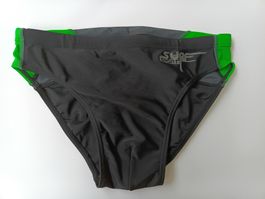Sportliche Badehose