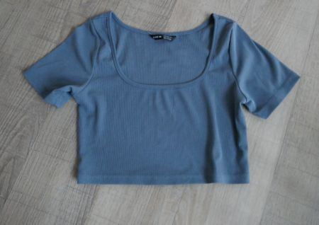 Top / T-Shirt / Crop Top von Shein, Gr. S, grau/blau, neu
