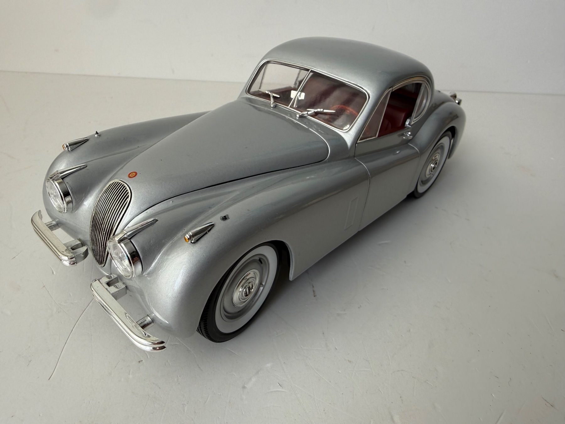 Jaguar Modellini d'auto: Modellauto Jaguer XK120 Coupe – Usato da Zwingen venduto da moje1 1