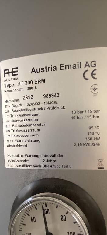 Sanitär: Warmwasserboiler 300l , Heizung – Gebraucht aus Igis von Ricobmw 3