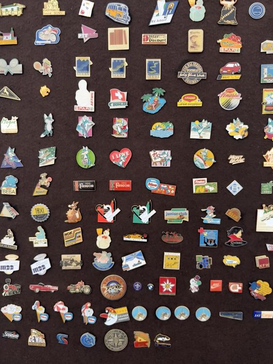Grosse Sammlung von Pins, viele Vintage! (Gebraucht) in Engelburg für ...