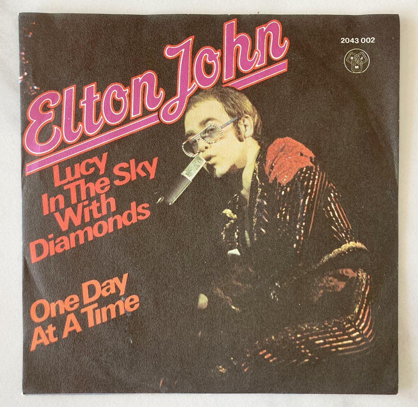 Schallplatten: ELTON JOHN - LUCY IN THE SKY WITH DIAMONDS – Gebraucht aus Bottens von hotter-than-hell