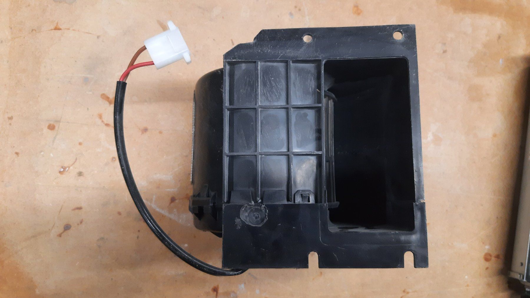 Ventilatori: ventilateur Bosch – Usato da Attalens venduto da Gmsa68 4