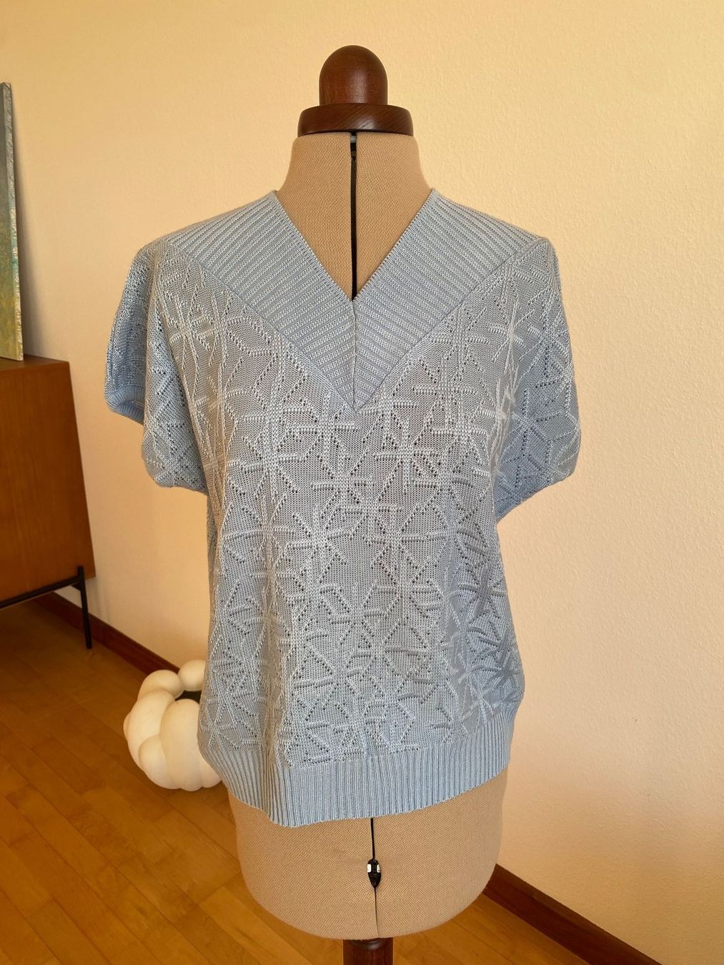 Maglioni & Felpe: Pull vintage bleu pervenche – Usato da Basel venduto da Maria-Alexa 1
