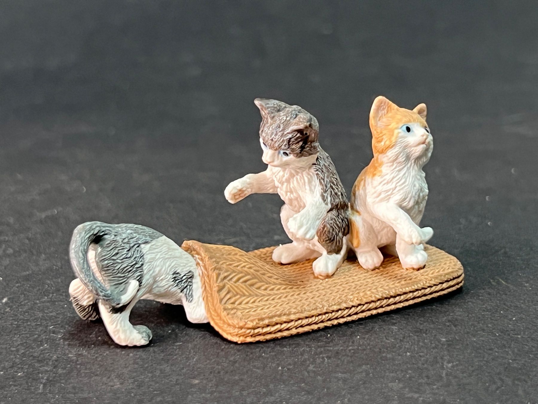 Schleich Statuette: 6 Schleich Katzen Katzenbaum Katze Tier – Usato da Ennetbaden venduto da mapa05 4