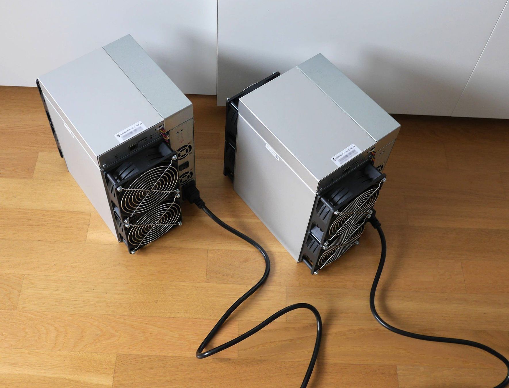 Goldshell Coin Miner: Goldshell KD5 ASIC Miner – Gebraucht aus Dietwil von deneb26