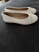 Mädchen, Ballerinas in beige Grösse 34