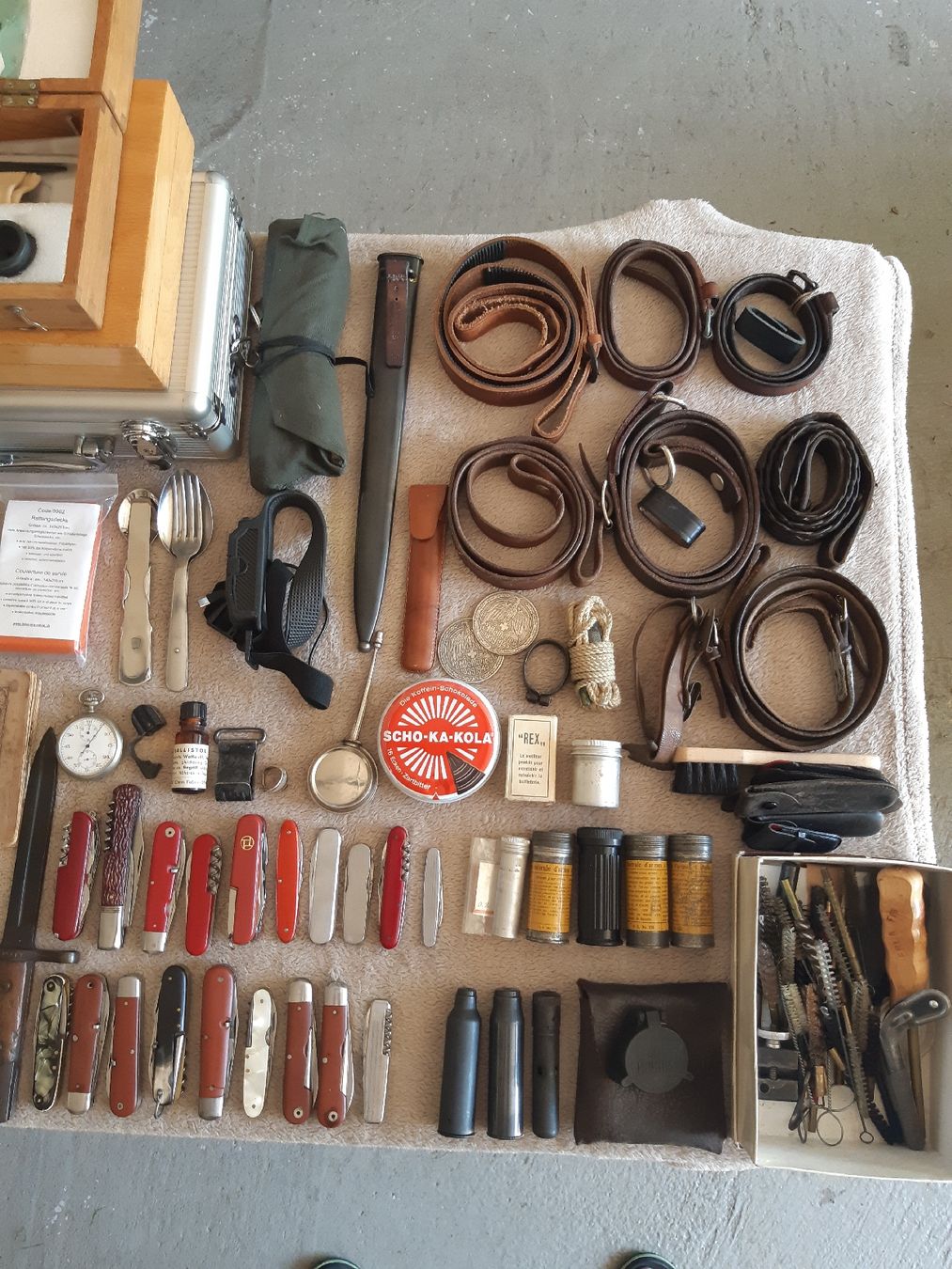 Armée suisse Armes blanches: Mega Sammlung Militaria.. Säbel,Diopter etc. – D'occasion à Neuenkirch par STMK21 9