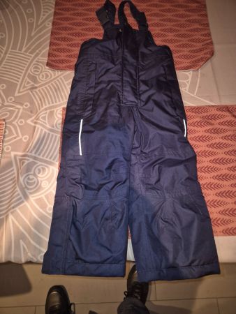 Tolle Skihose Neuwertig. Grösse 86/92.