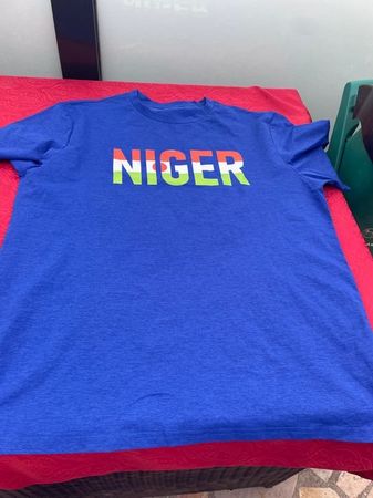 NEU Herren Damen T-Shirt blau mit Schriftzug Niger L