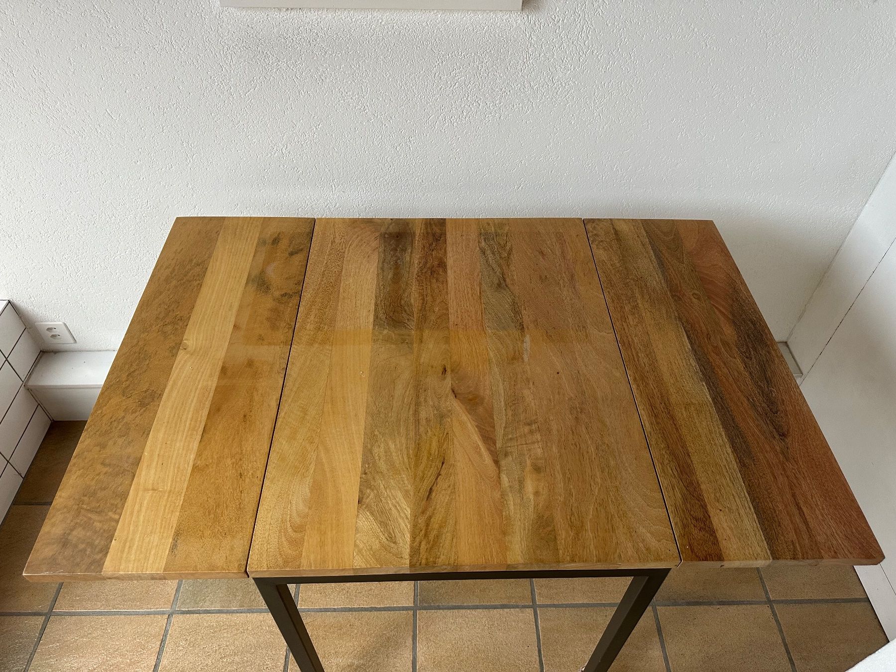 Tables: West Elm Box Frame Drop Leaf Extendable Table – D'occasion à Zürich par fik_7vyv 2