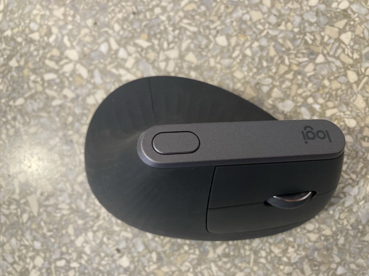Logitech Mouse: Vertikale Maus logitech MX Vertical – Usato da Flawil venduto da rcnkr 1
