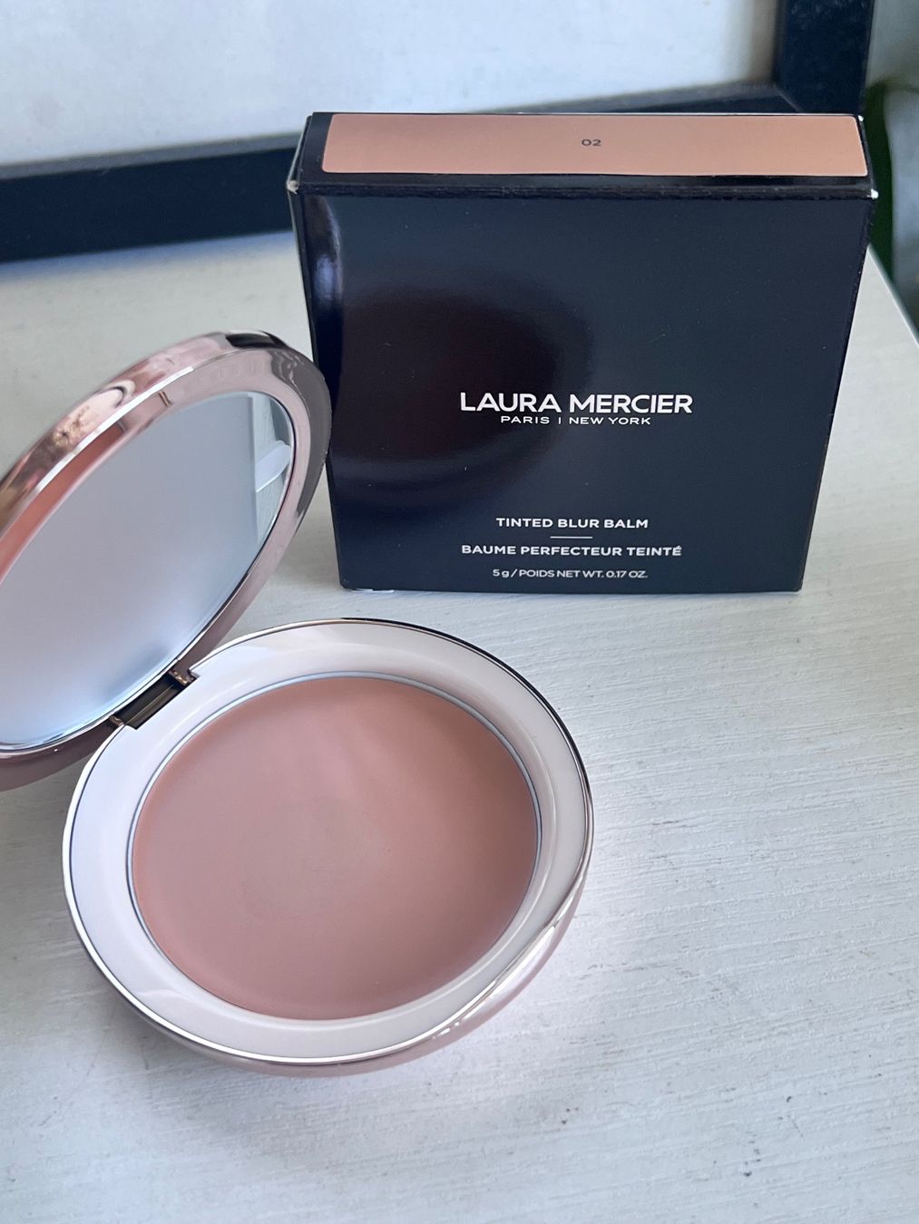 Make-up: LAURA MERCIER TINTED BLUR BALM - 02 – Nuovo (secondo la descrizione) da Effretikon venduto da YaMn 4