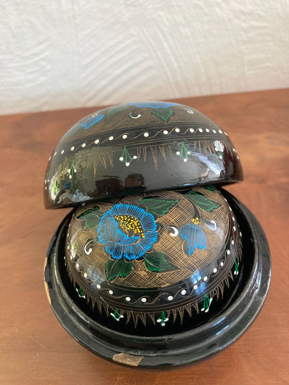 Tutte le decorazioni: 3 Schwarzlackdose Schmuckdöschen Holz handbemalt – Usato da Subingen venduto da ArtBead 3