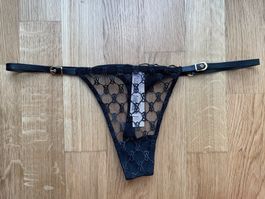 Victoria’s Secret Very Sexy VS Monogram Thong M NEW