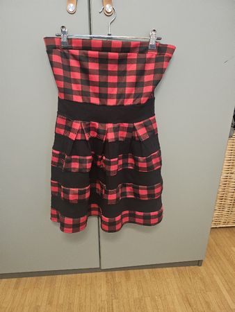 Jolie robe bustier à carreaux