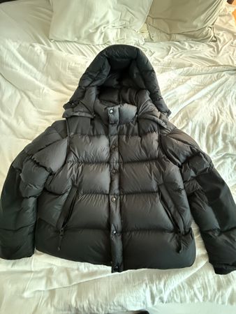 Burberry Daunenjacke XL Dual Use schwarz. Abnehmbare Ärmel