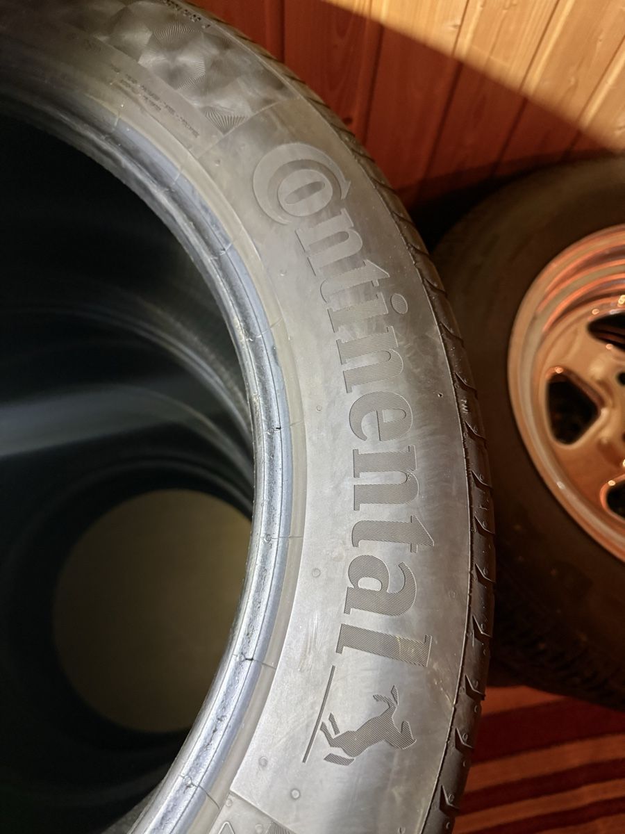 Pneus & Kompletträder: Continental 295/45 R20 Sommerreifen  – Gebraucht aus Bretzwil von angel094 1