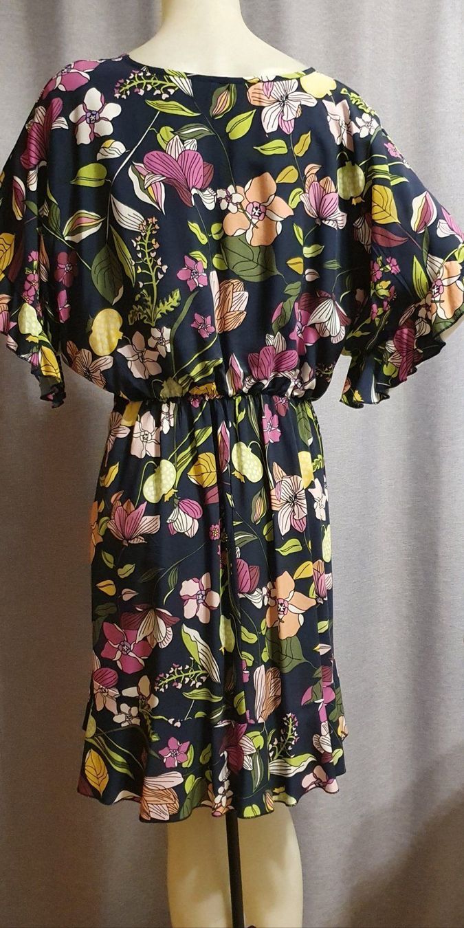 Robes: PLEASE Kleid gr S-M – Neuf (Voir description) à Niederbipp par fashionfuchs 3