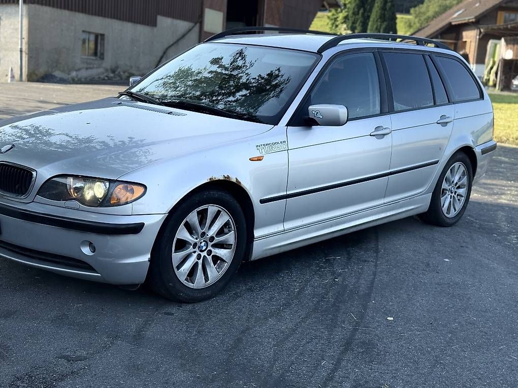 Automobili: BMW 320 TDI  Automat  – Usato da Udligenswil venduto da Sch2s 1