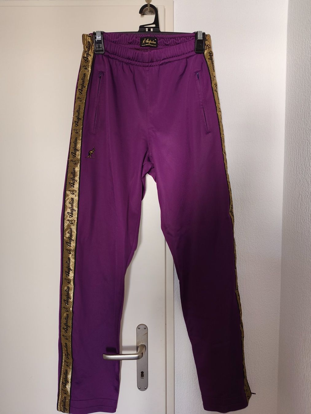 Pantaloni: Pantalon Australian Violet & doré – Usato da Plan-les-Ouates venduto da DALBAC 1