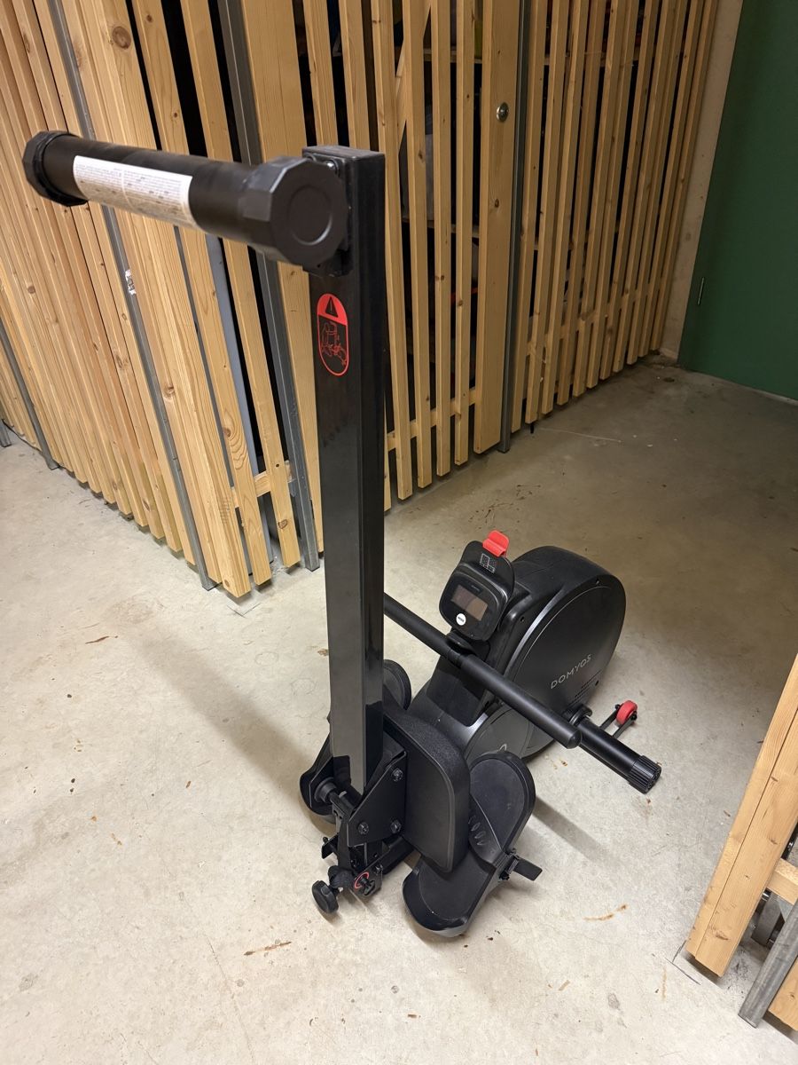 Decathlon Hometrainer: Rameur Domyos 120 – Neu (gemäss Beschreibung) aus Boudry von jas_925c