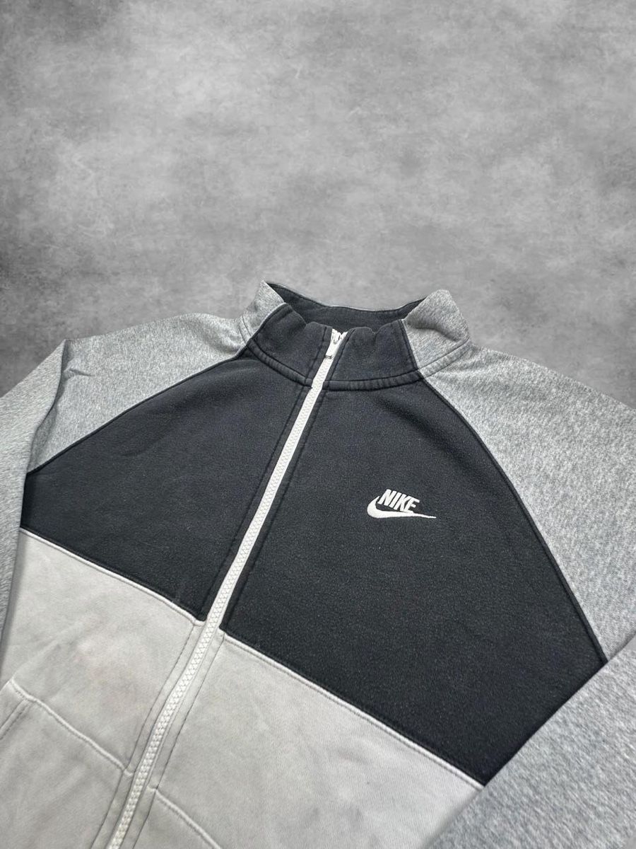 Nike Jacken: Nike jacket – Gebraucht aus Erlinsbach SO von TogaResell 1