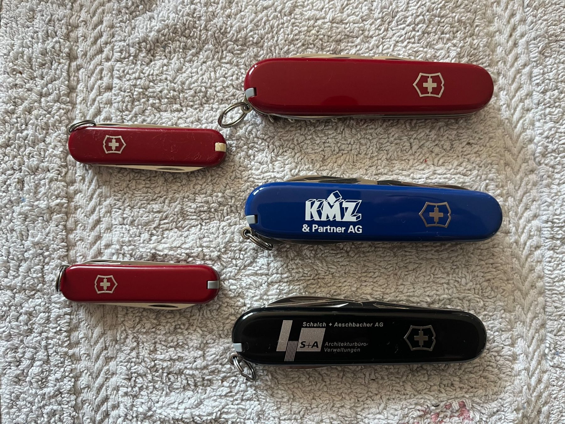 Victorinox Coltelli tascabile: Lot Taschenmesser Victorinox – Usato da Dintikon venduto da Redgar58