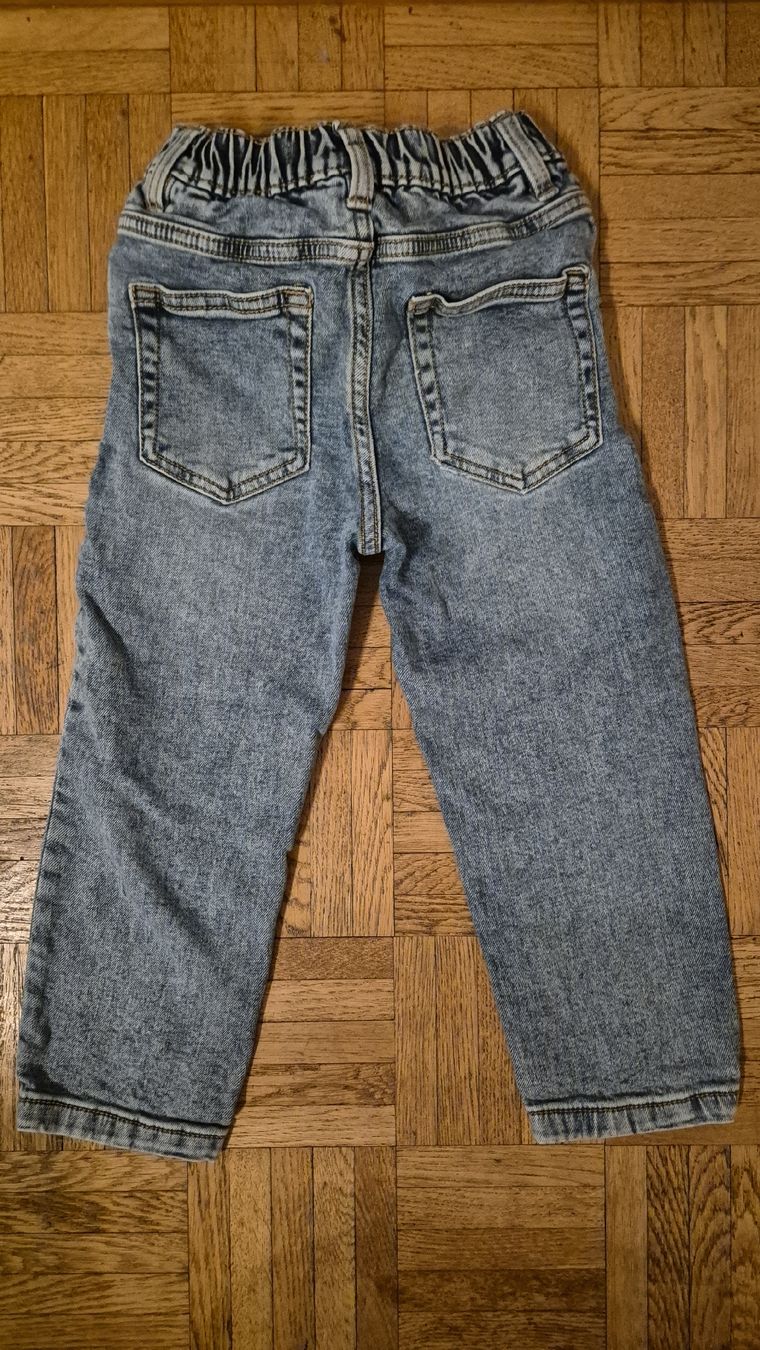 Pantalons: Jeans – D'occasion à Neuenhof par Vany0607 1