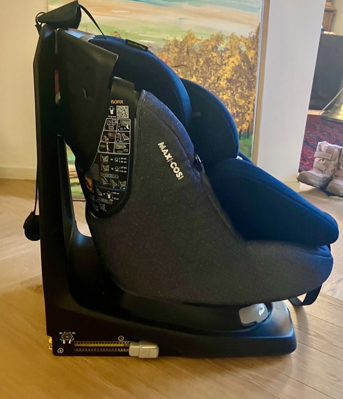 Maxi-Cosi Auto-Kindersitze: Maxi cosi Axissfix Plus – Gebraucht aus Uetikon am See von Noelin 1