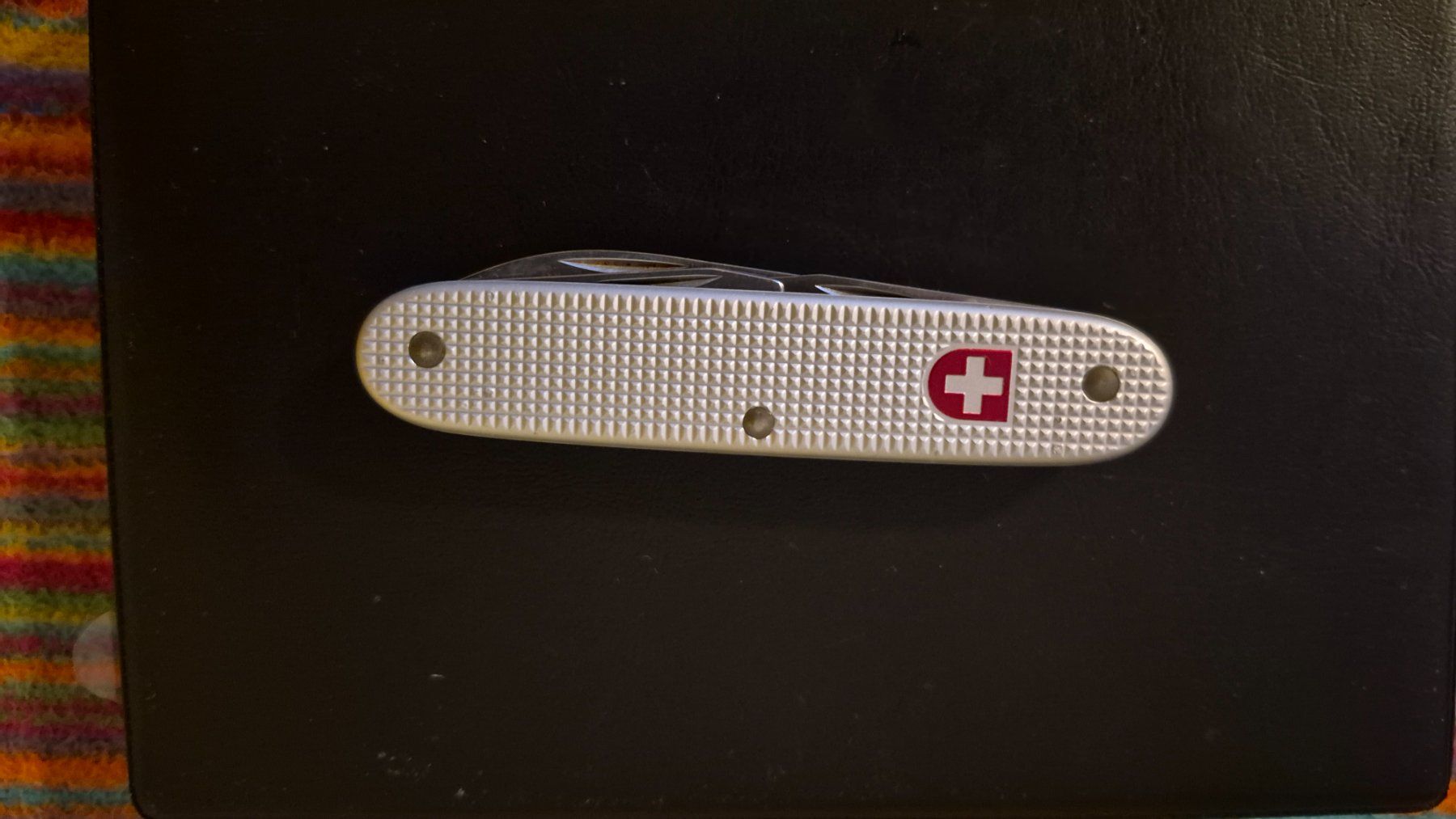 Victorinox Couteaux de poche: Taschenmesser Victorinox silber – D'occasion à Bonau par Jaco82