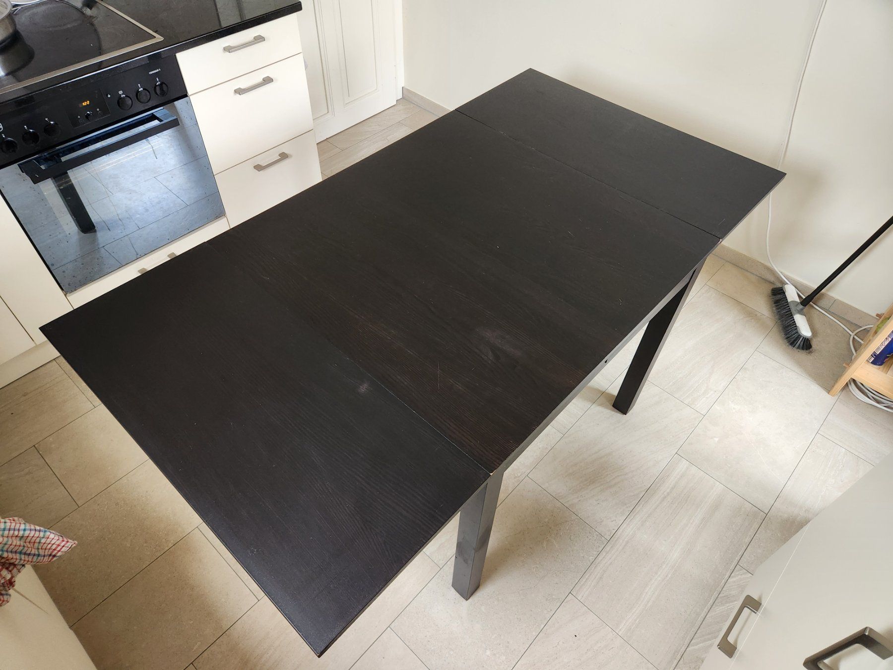 Ikea Tischset: Table ikea noir + 4 chaises – Gebraucht aus Morges von yoyocaster 1