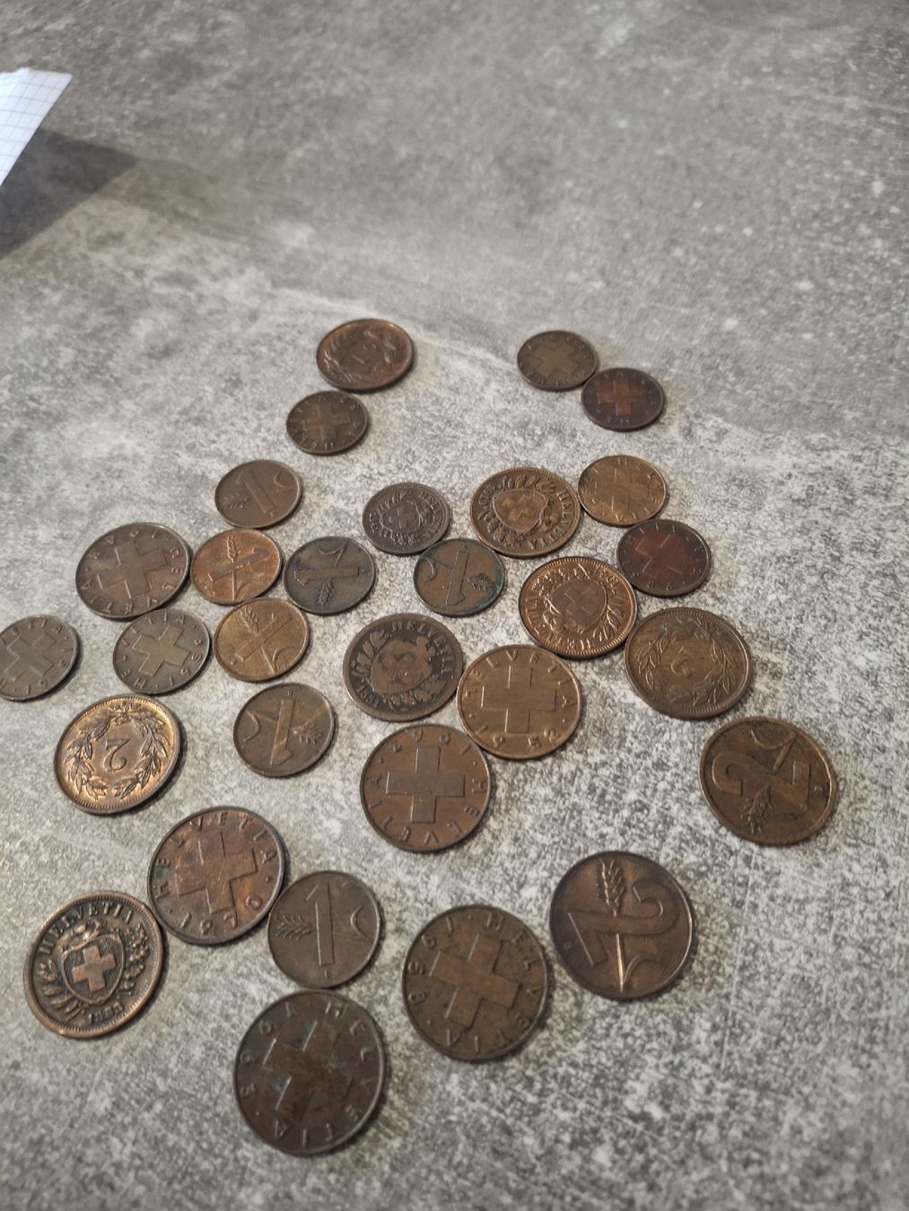 Banconote: Lot de billets étrangers et pièces suisse – Usato da Morges venduto da ProfesseurJones 8