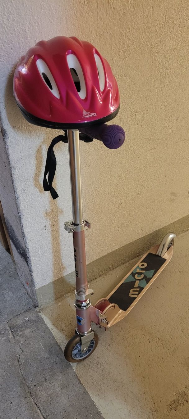 Helme: Trottinet Micro enfant &Casque Rushner /S – Gebraucht aus Vevey von obi_n8zc